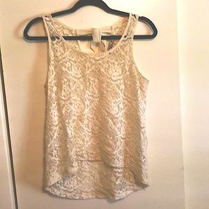 White Lace Tank Top with Keyhole Open Back w/ Bow